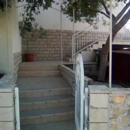 Studio Jelsa 13513a