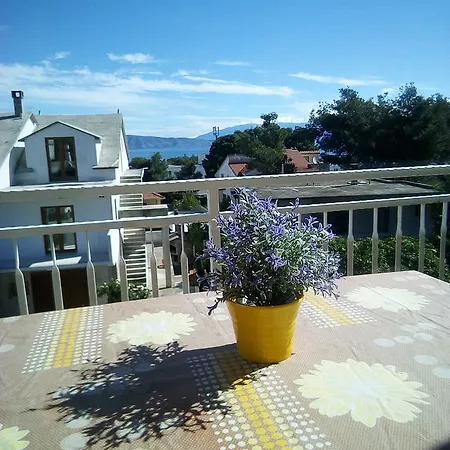 Studio Jelsa 13513a Apartamento Jelsa (Hvar)